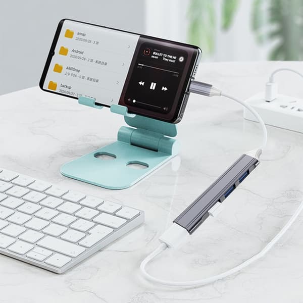 4-in-1 Mini Multifunktionell Dockning - Typ-C/USB-C 3.0 (Grå) - Aluminiumlegering, 4 USB-portar, Stabil och Snabb Överföring