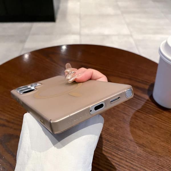 Redmi Note 14 4G - Finhål Isdimma MagSafe PC Mobilskal Guld