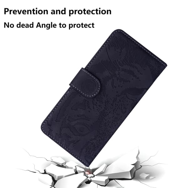 iPhone 16 Pro Tiger Embossing Pattern Fodral - Elegant och Slitstark Skal Läder Svart