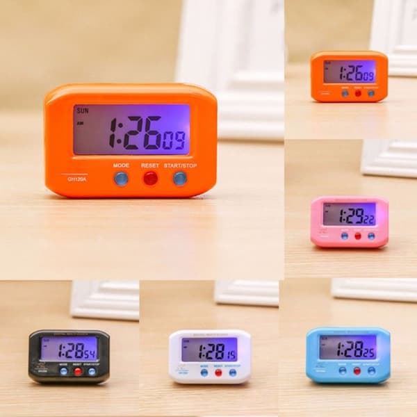 Bärbar fickstorlek digital elektronisk reseväckarklocka Bilar Elektronisk Luminous Stoppur LCD-klocka (Svart)