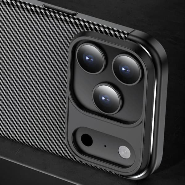 iPhone 18 Pro / iPhone 17 Pro Skal - Kolfibertextur - Stöttålig TPU