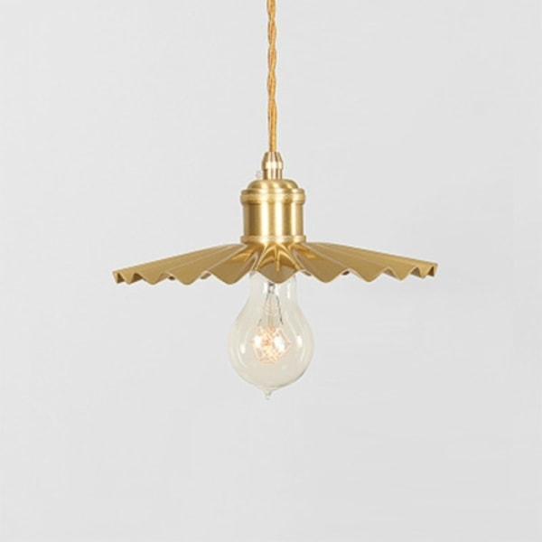 Ren vintage mässingskronljus i ren koppar med veckad skärm och 5W trefärgad LED-lampa