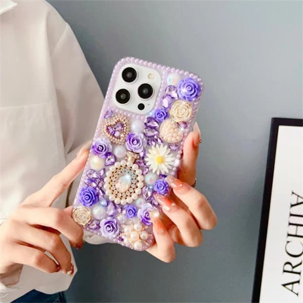 iPhone 16 Pro Max Diamantinlagd Ros PC Skal Gul