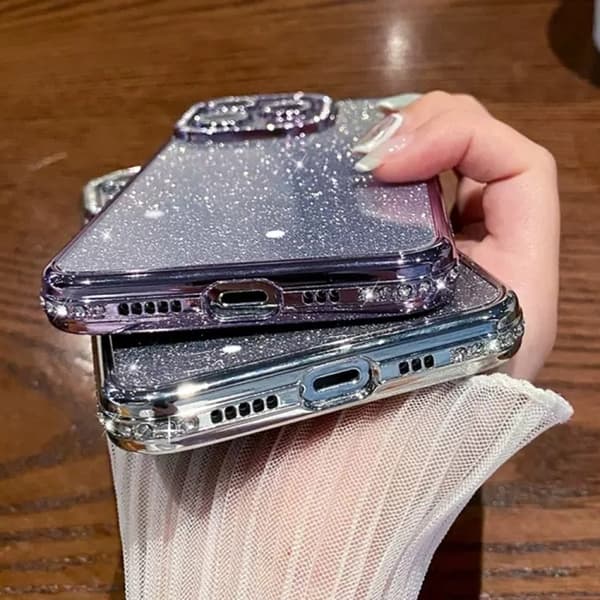 iPhone 16 Pro Max Skal med Diamant Gradient Glitter TPU - Skydda din telefon med stil! Gradient guld