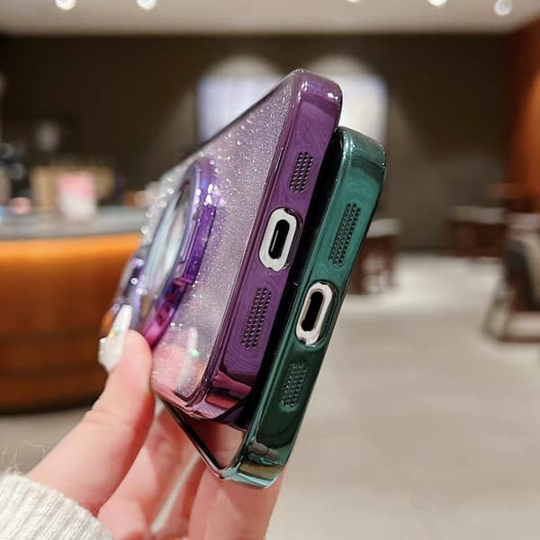 iPhone 16 Pro Max Skal med Elektropläterad Gradient Glittrig Design och MagSafe Purpur