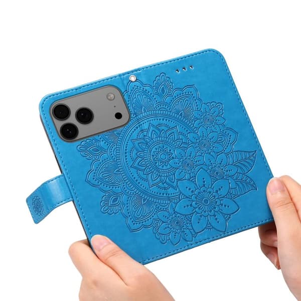 iPhone 18 Pro / iPhone 17 Pro Skal läderfodral med sju-bladiga blommor - relief Blå