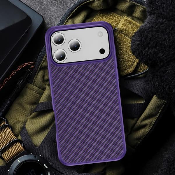 iPhone 18 Pro Max / iPhone 17 Pro Max Skal - kolfibertextur med akryl-TPU-finish Purpur