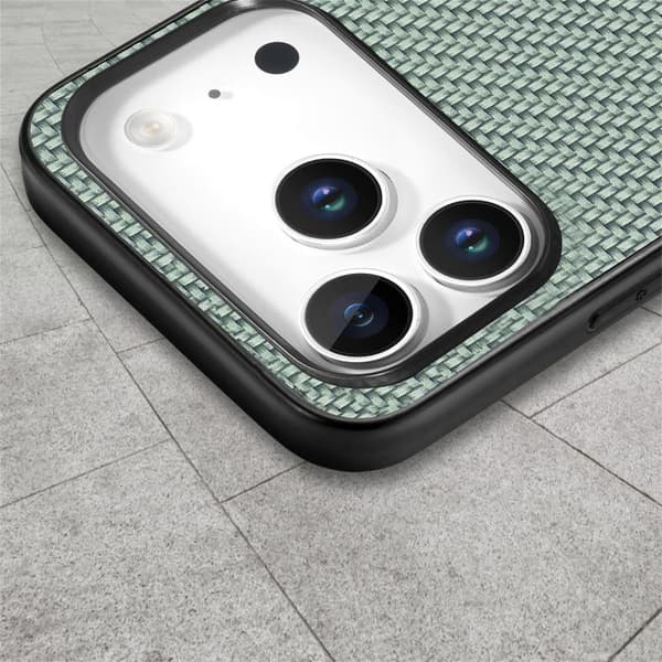 iPhone 18 Pro Max / iPhone 17 Pro Max Skal - kolfibertextur och läder Grön