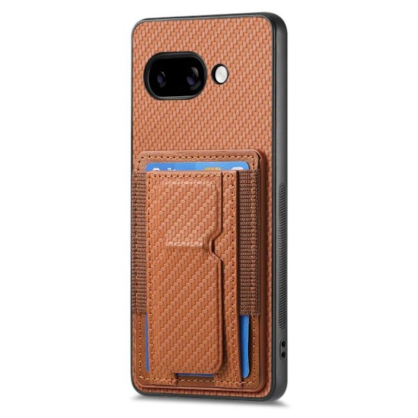 för Pixel 9a Skal med Kolfiber Fällbart Ställ och Elastisk Kortficka Brun