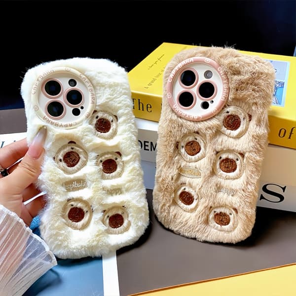 iPhone 16 Pro Bär Plush Silikon Skal Brun