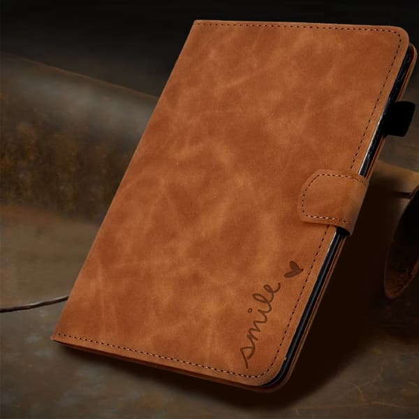 iPad Pro 11 2024 Skal - Embossad Smile Smart Läderfodral Brun
