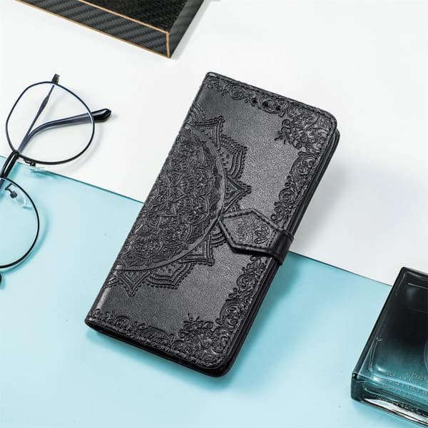 iPhone 18 Pro Max / iPhone 17 Pro Max Skal läderfodral med mandala blommor Svart