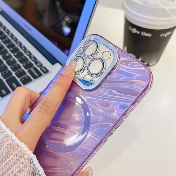 iPhone 16 Pro Max Skal med Pläterad Textur och Glittrande Linsskydd Rosa vattenvågor
