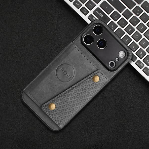 iPhone 18 Pro Max / iPhone 17 Pro Max Skal med Dubbel Spänne och Kortfack, Magnetisk Grå