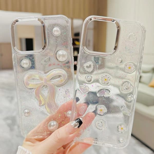 iPhone 16 Pro Max 3D Båge Pärla Kärlek Blomma Skal Fjärilskärleksblommor
