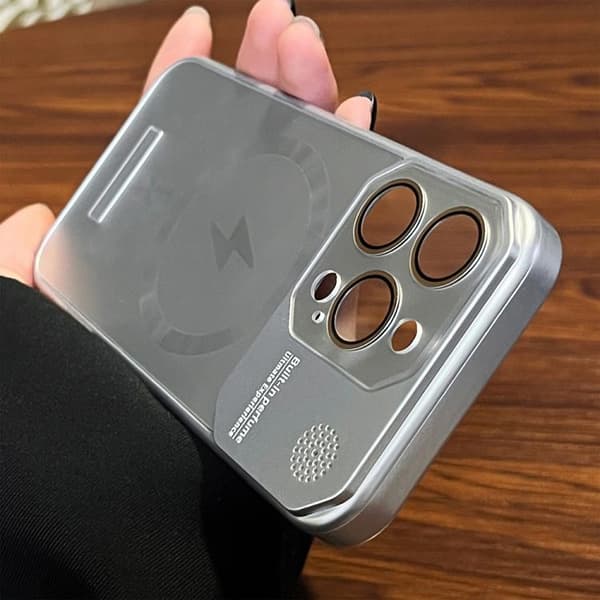 iPhone 16 Pro Max Frameless Aromaterapi MagSafe Magnetisk PC Skal Roséguld