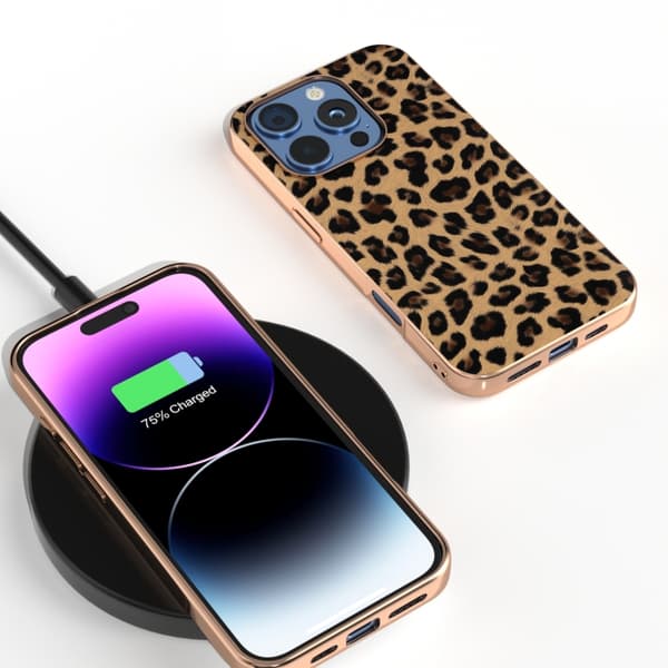 iPhone 16 Pro Leopard Print Nano Plating Skal Guld