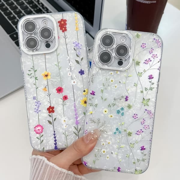 iPhone 16 Pro Skal med Elektropläterad Blomtextur Röd plommonblomma SH2
