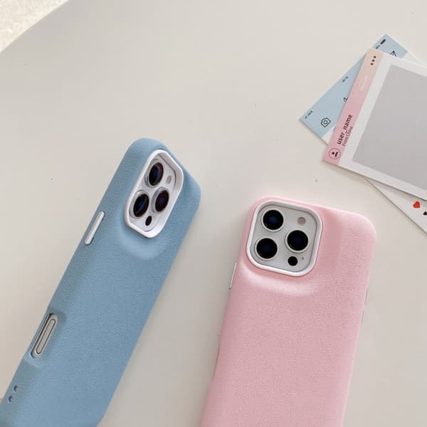 iPhone 16 Pro Max Fodral Lädertextur - Elegant och Skyddande Skal Vinrött