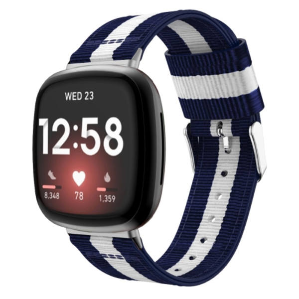 För Fitbit Versa 4 / Sense 2 Universal Stripe Nylon Watch Band Blue White Blue