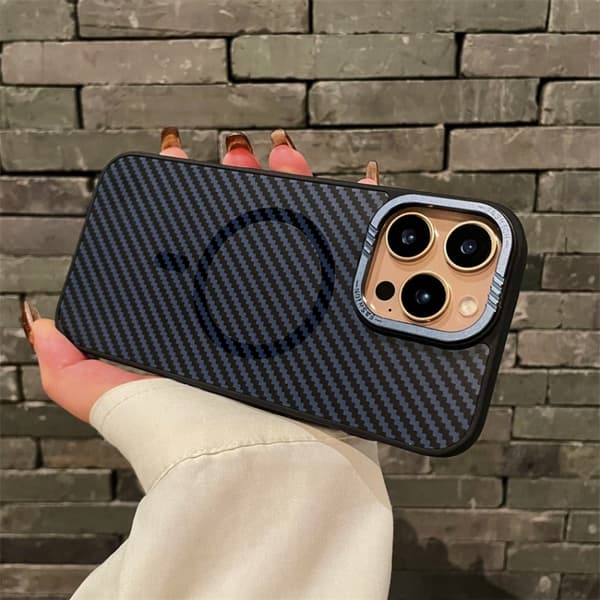 iPhone 16 Pro Kolfiber MagSafe Magnetisk Skal