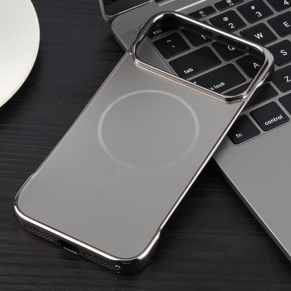 iPhone 18 Pro Max / iPhone 17 Pro Max Skal - elektropläterad, ramfri, frostad och anti-reflex PC med MagSafe Titangrå