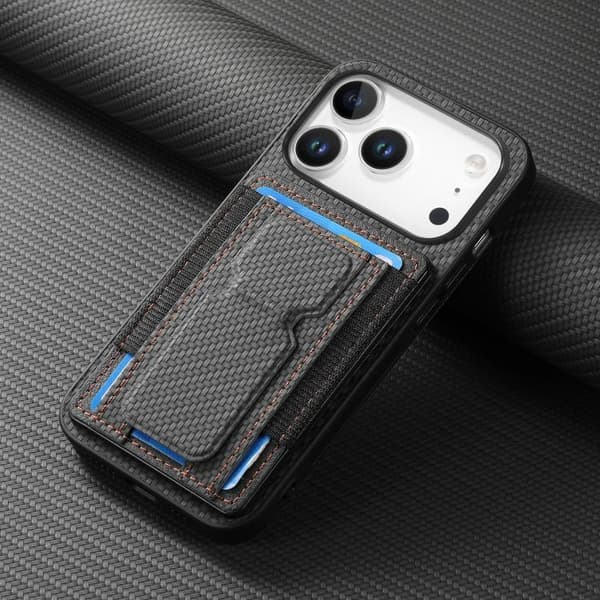iPhone 17 Pro Skal - Kolfiber med Fällbart Ställ och Elastisk Kortficka Svart