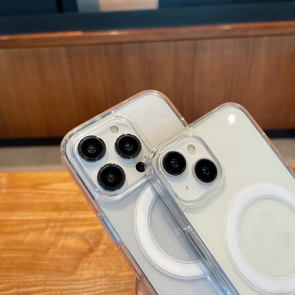 iPhone 18 Pro Max / iPhone 17 Pro Max Skal - Klar Akryl TPU med MagSafe