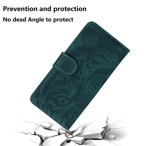 iPhone 16 Pro Max Tiger Embossing Pattern Fodral - Elegant och Slitstark Skal Läder Grön