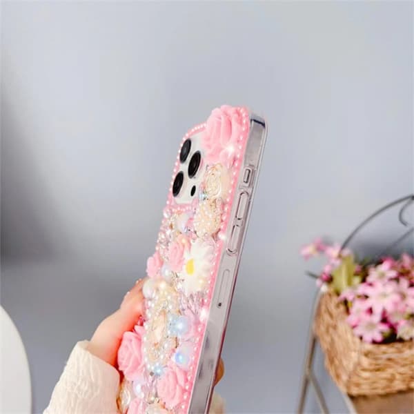 iPhone 16 Pro Diamantinlagd Ros PC Skal Rosa