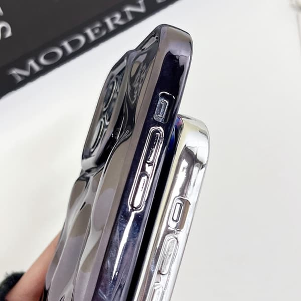 iPhone 16 Pro Skal med Elektropläterad Meteorite Textur Purpur