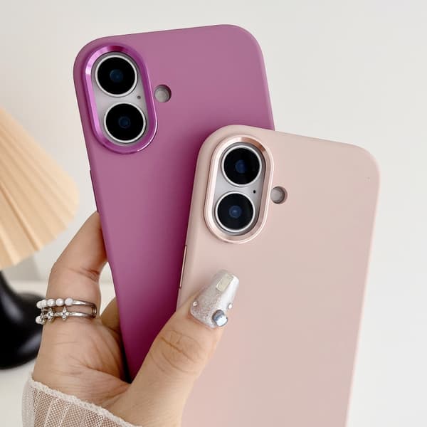 iPhone 16 Pro Max Metallisk Flytande Silikon Skal med Skin Feel Grå