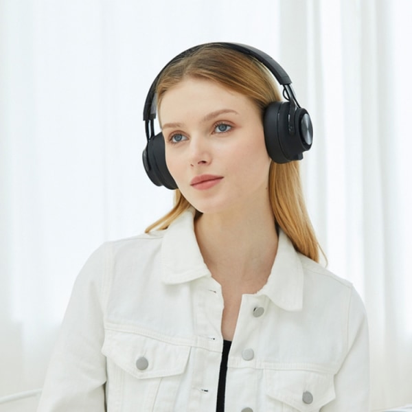 P1 Trådlösa Bluetooth 5.0 Stereo Mjuka Läder Öronmuffar Fällbara Headset Inbyggd Mikrofon för PC / Mobiltelefoner Svart