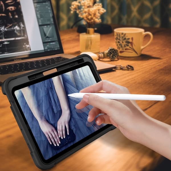 iPad 11 11:e generationen / 10.9 10:e generationen 2022/2025 Silikon + PC Stötsäker Skal Svart