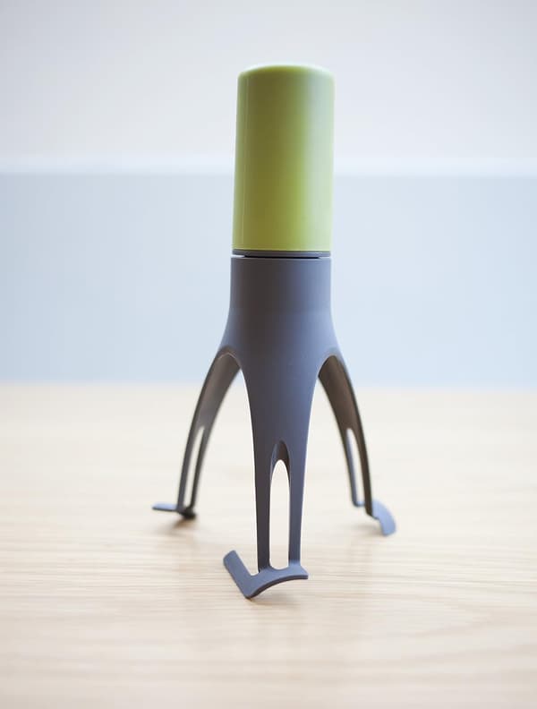 Stirr - The Unique Automatic Pan Stirrer - Longer Nylon Legs, Olive Green
