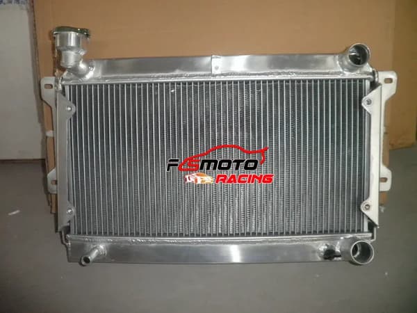 Aluminiumkøler til Mazda R100, Optimal Køleydelse, Nem Installation, Fuld Pakke