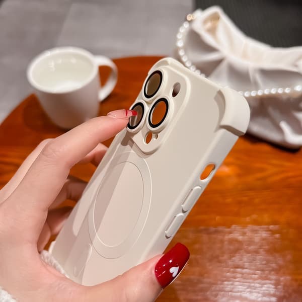 Magnetisk Støtsikkert Silikon Bumper Telefondeksel For iPhone 17 16 15 14 13 12 Pro Max Plus For Magsafe Trådløs Lading Deksel grey iphone14 plus