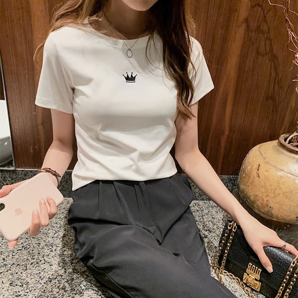 Sommar Dam T-shirt Slim Broderad Rund Hals Kortärmad Bas Topp White L