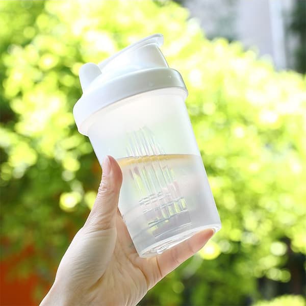 400 ml urheiluvesipullo BPA-vapaa ravistinpullo proteiinille, tiivis, leveä suu red 400ml