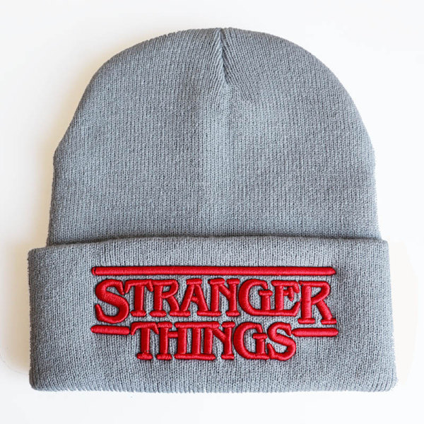 Stranger Things Alfabet Broderad Varm Mössa White 55-60cm