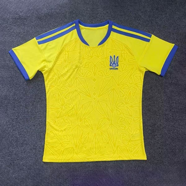 2026 Ukrainan kotipelipaita jalkapallopaita S-2XL Home XL