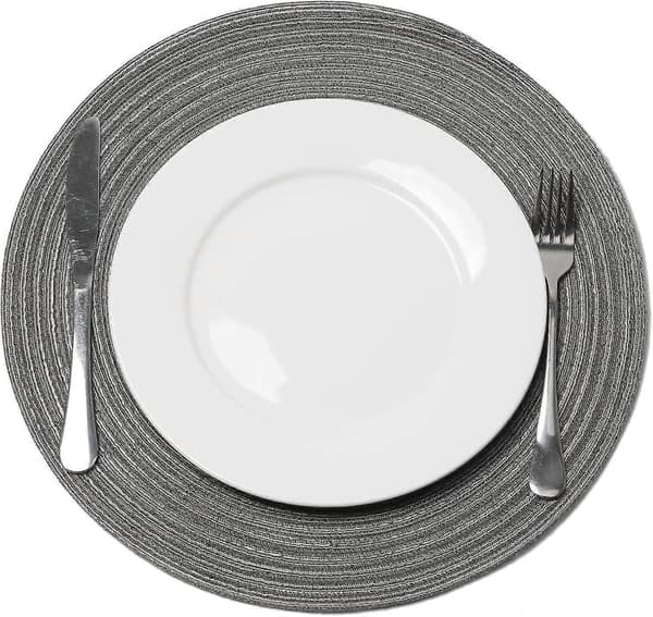 6 stk runde vevde spisebrikker