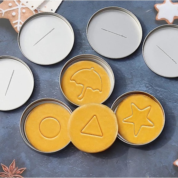 24-delars Set med Pepparkaksformar i Form av Bläckfisk med Tång och Nål