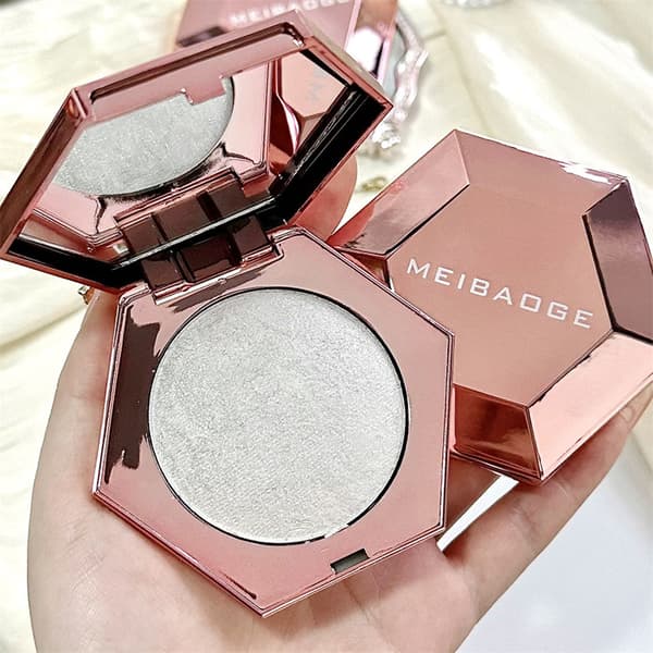Skimrande Pärlemorskimrande Highlighter Utslätande Highlighter Ansiktsmakeup Kosmetika
