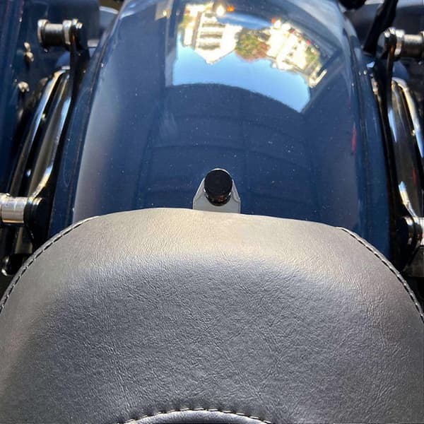 2X seteboltskruer hurtigmontering 1/4 tomme-20 kompatibel med Touring Sportster Softail 1996-2021