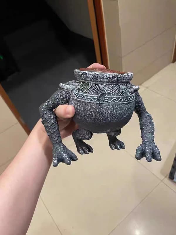 Elden Ring Pot Boy Statue med innebygd LED-lys, Elden Ring Samleobjekt for spillere (YJD)