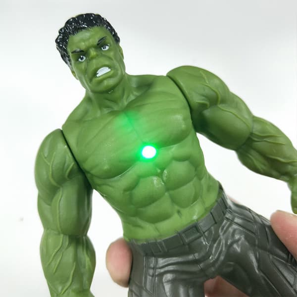 Avengers lysende figurer: Captain America, Spider-Man og Iron Man samleobjekter Hulk (joints movable)