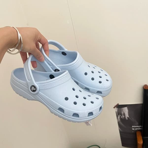 Unisex Crocs strandsandaler pink M8