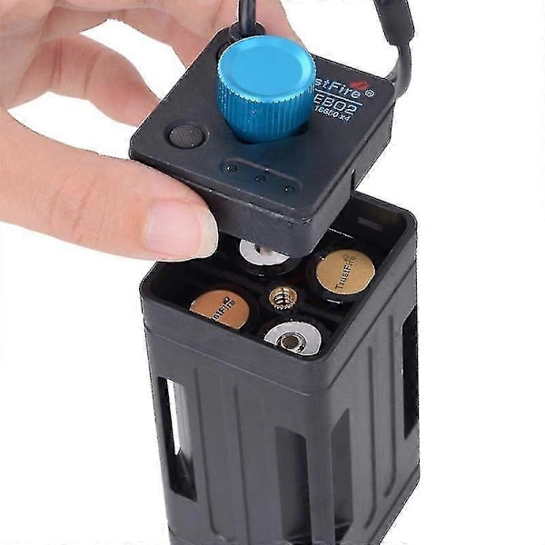 8.4v Vanntett USB 4x 18650 Batterioppbevaringsboks egnet for Sykkel LED Smarttelefon