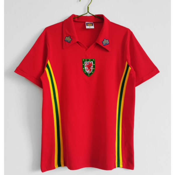 76-79 säsong hemma Wales retro jersey träningsdräkt T-shirt Beckham NO.7 M